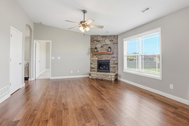 Photo - 2309 Mace Dr
