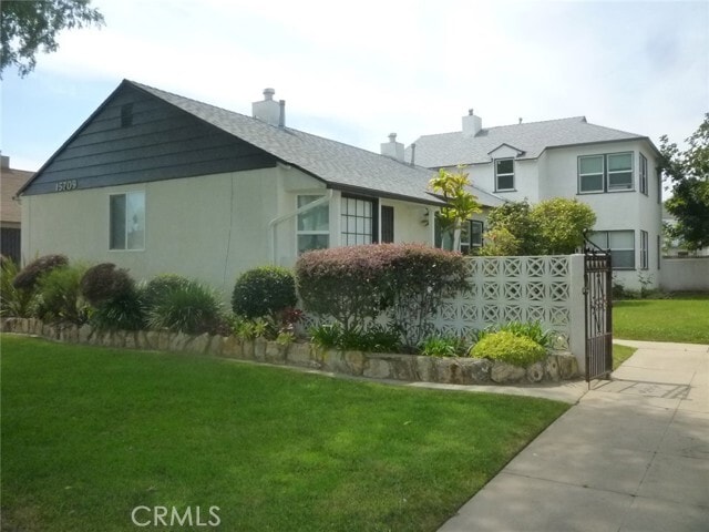 Building Photo - 15709 Brighton Ave