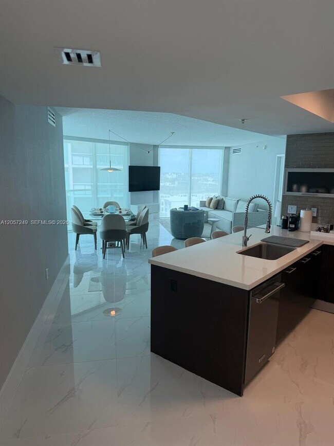 250 Sunny Isles Blvd Unit 3-1203