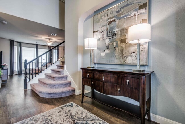 Photo - 232 Grand Vista