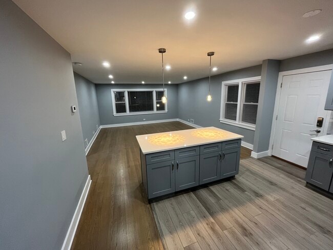 Photo - 8212 Kilpatrick Ave Unidad 2