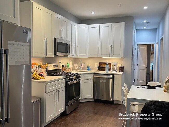Photo - 17 Mercer St Unit 1