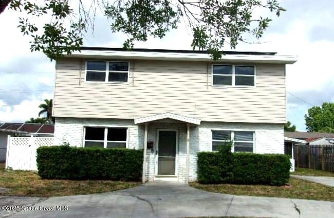 Building Photo - 746 Ironwood Dr Rental