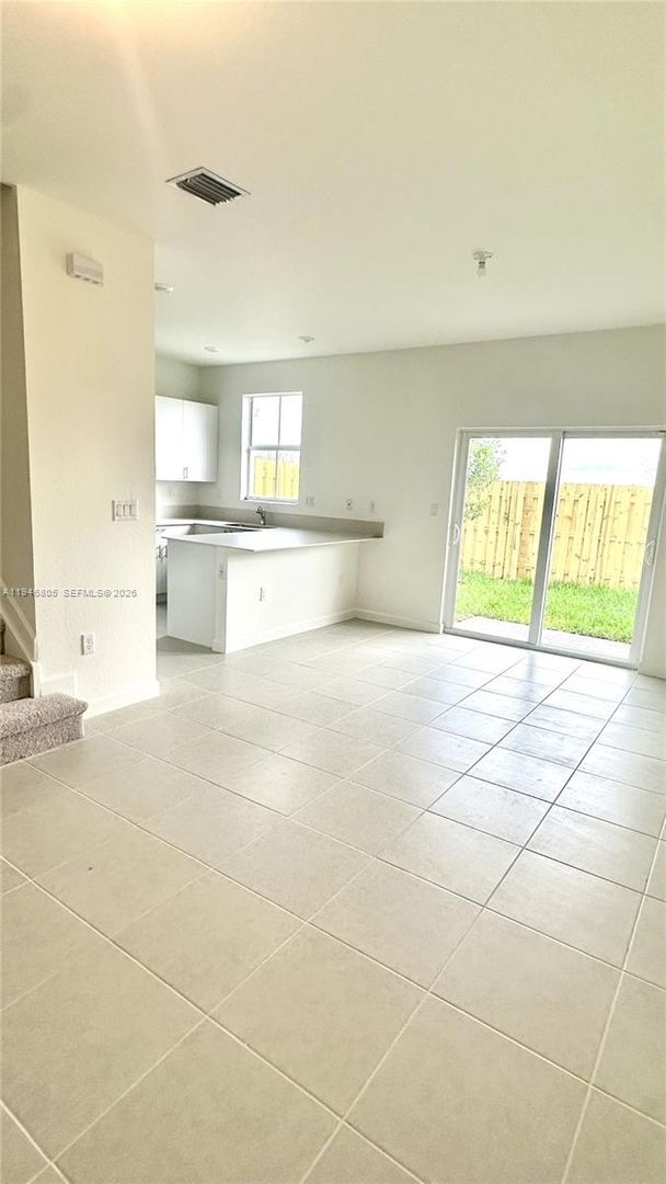 Photo - 2713 SE 26th Rd