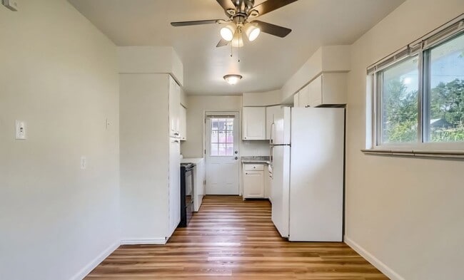 Photo - Prentice Unidad 868 W Prentice Pl