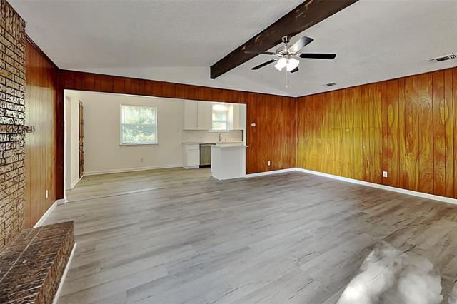 7624 Oak Garden Trail