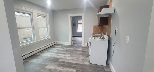 Kitchen - 134 Main St Unit 3