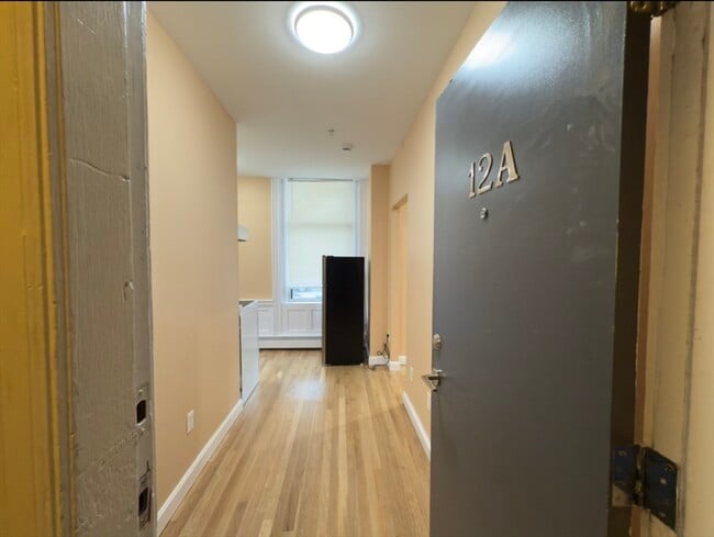 Building Photo - 483 Beacon St Unit 12A Rental