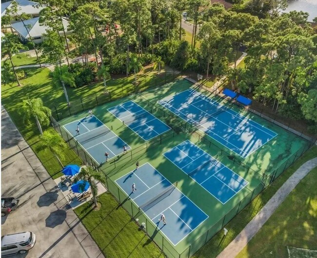 3130 Seasons Way Unit 3130/401