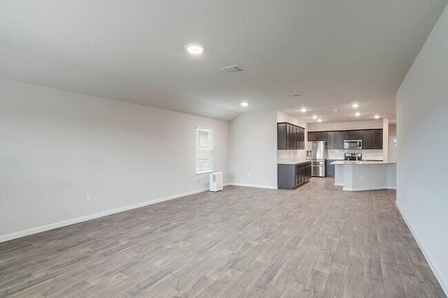 Photo - 1007 Coolridge Ct
