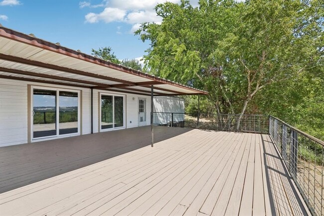 Photo - 21522 Long Hill Dr