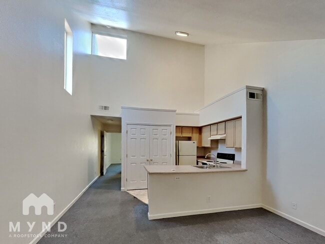 Photo - 950 Berrum Ln Unit 6