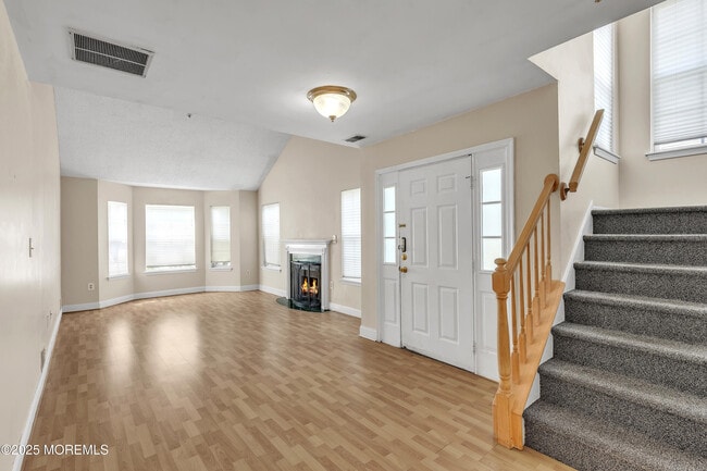 Building Photo - 2106 Grassy Hollow Dr Rental