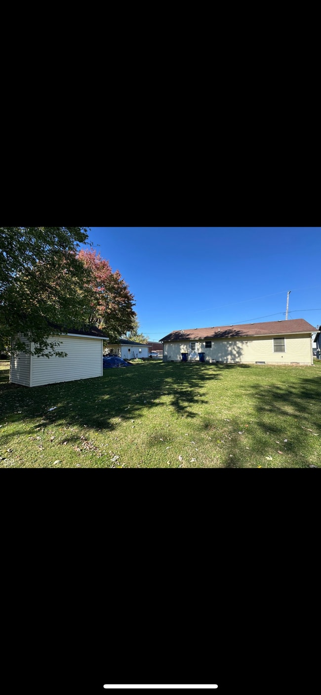 Photo - 1018 Avenue B St