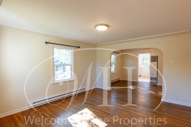 Photo - 320 SE 4th St Unit 320 4th,  A