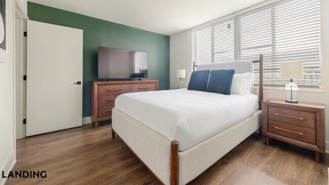Photo - 801 15th St S Unit 1005