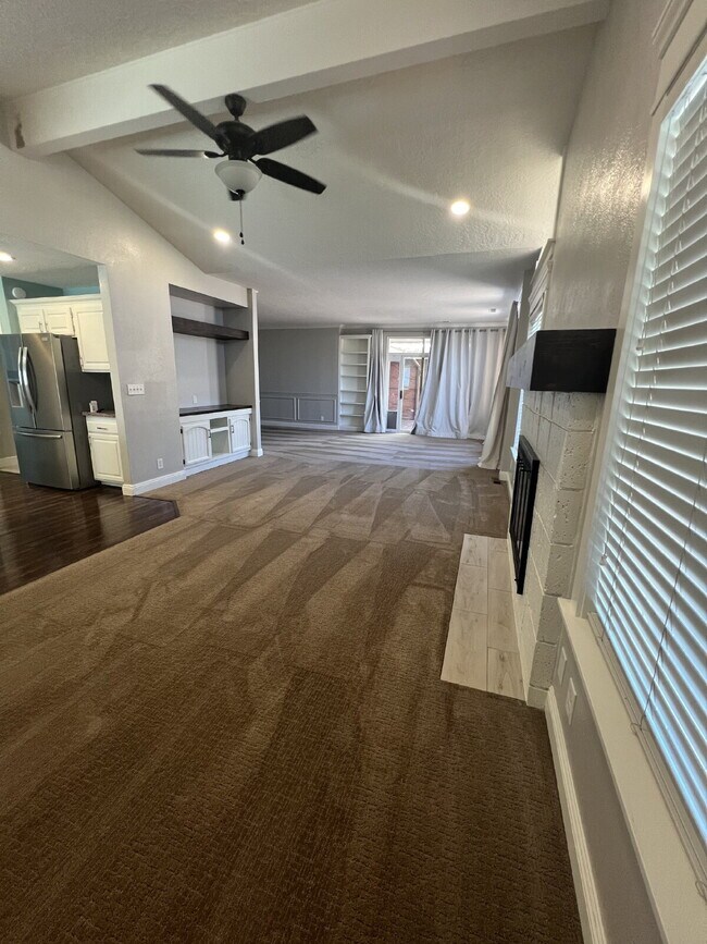 Photo - "Spacious 4-Bed Oasis with 3.5 Baths in Charming St. George!"