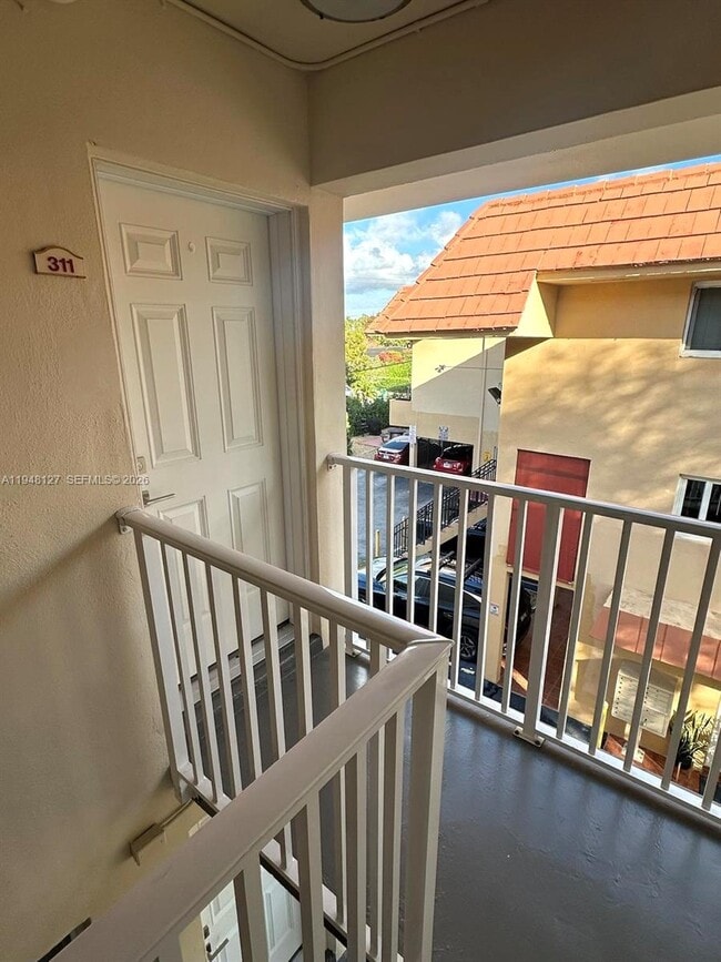 Photo - 1014 Salzedo St Unit 311