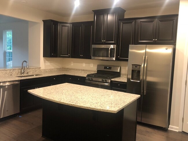 Photo - 9517 Watts Rd