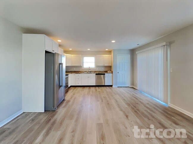 Photo - 4083 Magnolia Dr