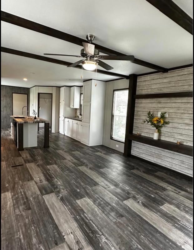 Photo - 5705 Hicks Ln