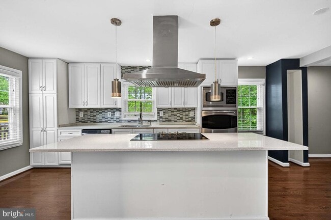 Photo - 16611 Geddy Ct