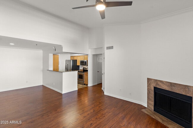 Photo - 2025 E Campbell Ave Unidad 309