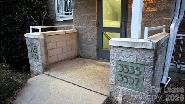 Photo - 3537 Warp Street Unit 3537