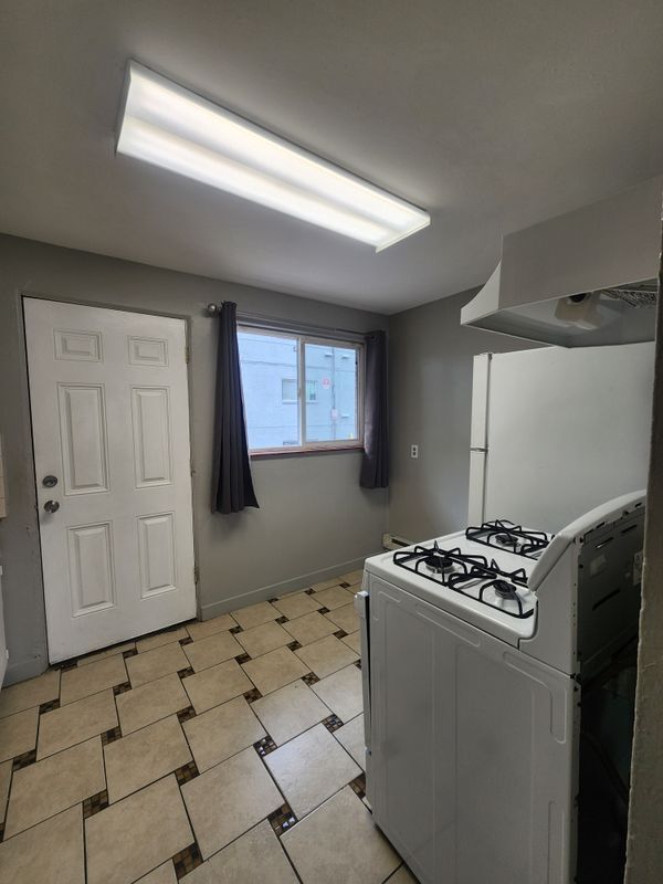 Photo - 1056 Dayton St