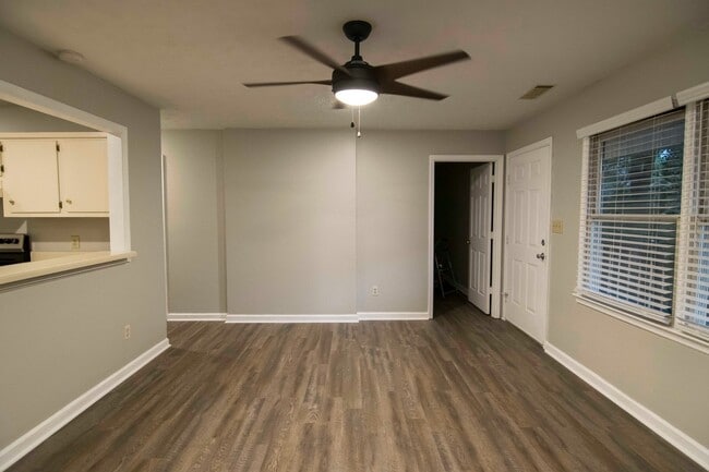 Photo - 4/2 apartment off of Milledge