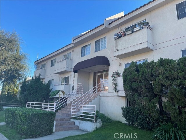 Photo - 14758 Magnolia Blvd Unidad 203