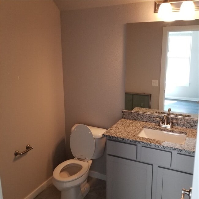 Photo - 2367 W Houston St