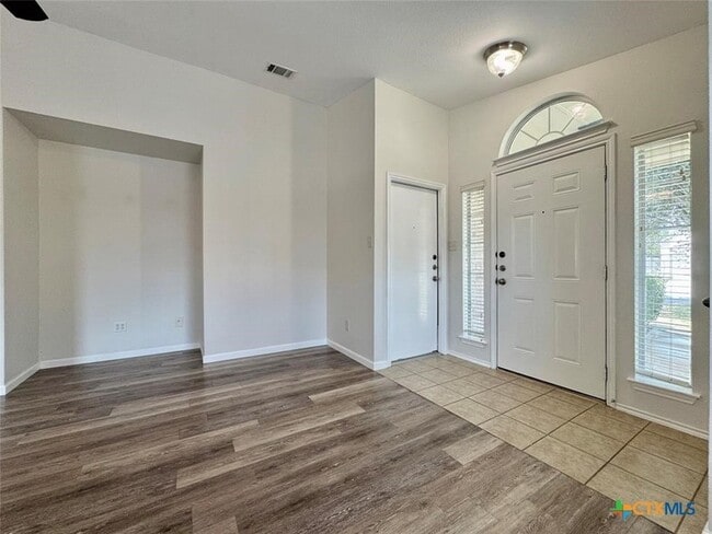 Photo - 916 Gentry Dr