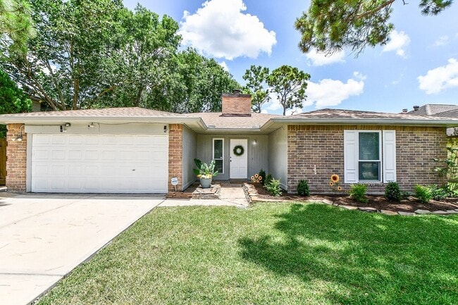 Photo - 16823 Cobble Ridge Dr