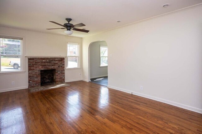 Photo - 2500 Durwood Rd