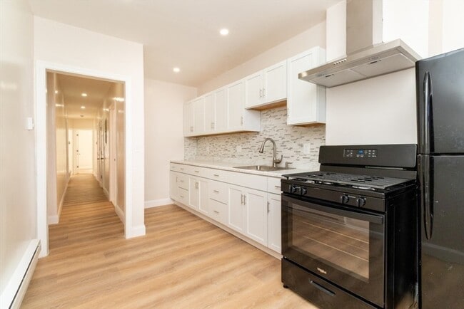 Photo - 331 Centre St Unit 2a