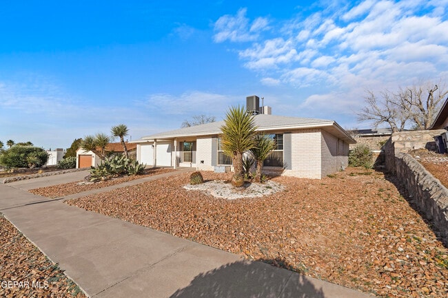 Photo - 7141 Gran Vida Dr