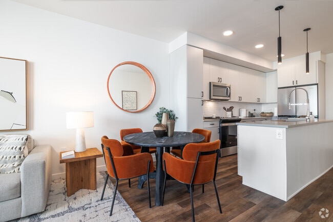 Dining Room/Kitchen