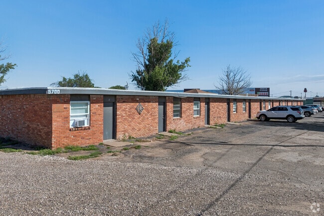 Photo - Cottonwood Apartments