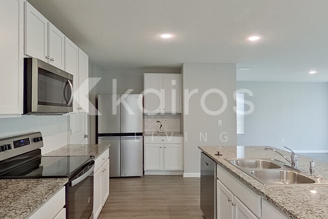 Photo - 8716 SW 44th Ct