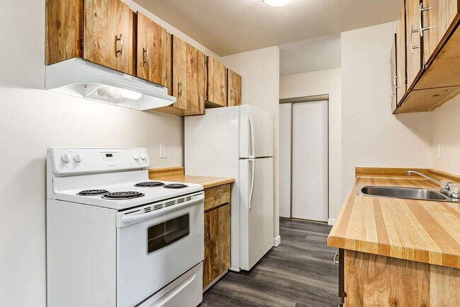 Photo - Westwind Apartments