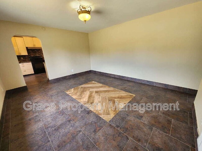 Photo - 9120 Ogden St