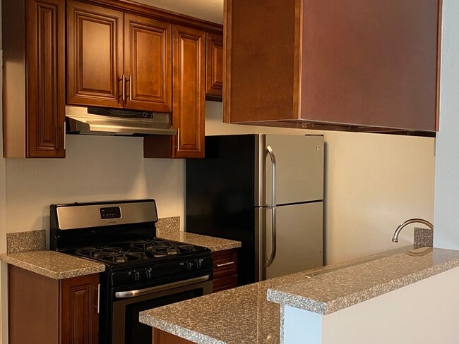 Photo - Monterey Apartments