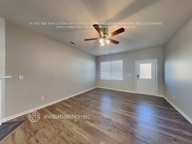 Photo - 1339 Kent Downs Ave SW