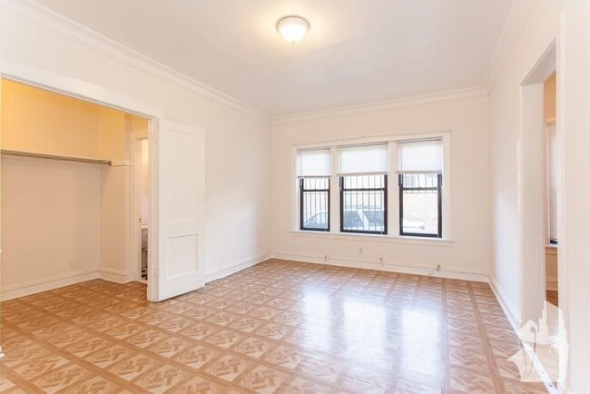 Photo - 4601 N Lincoln Ave