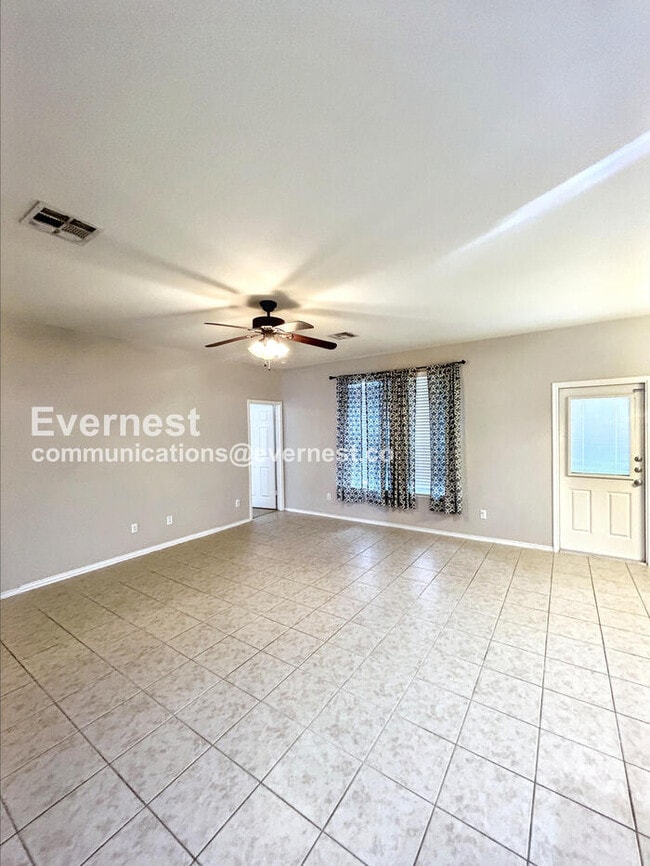 Photo - 108 Sierra Mar Lp