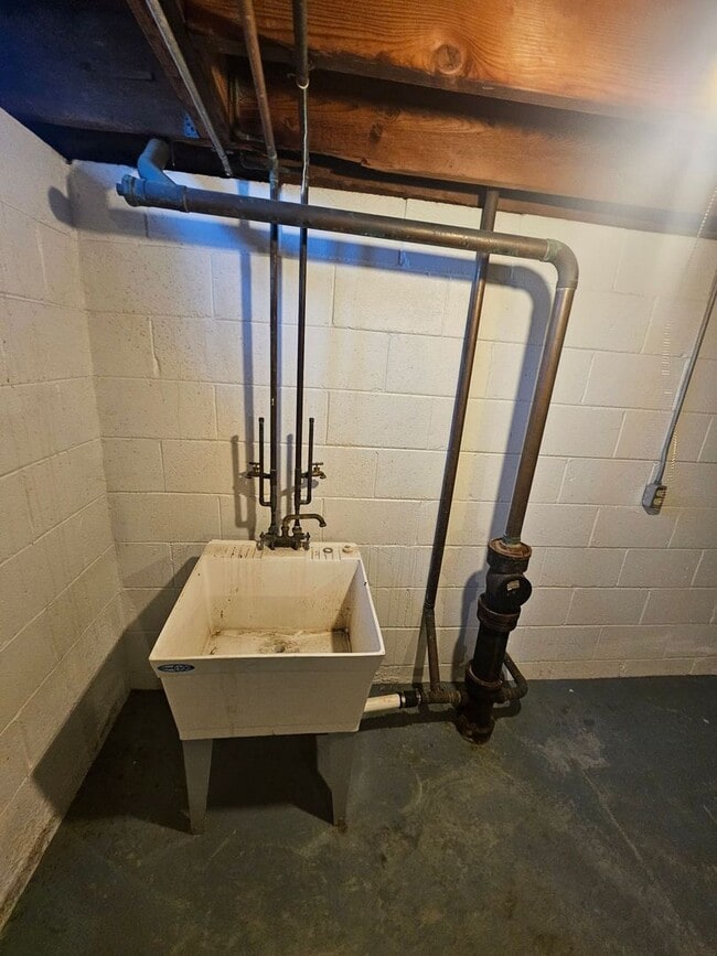 Photo - 650-670 S 60th St. (9 Unit)