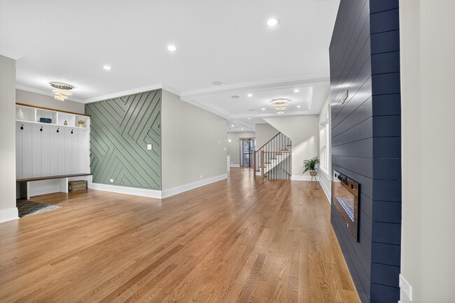 Photo - 3019 N Kenneth Ave