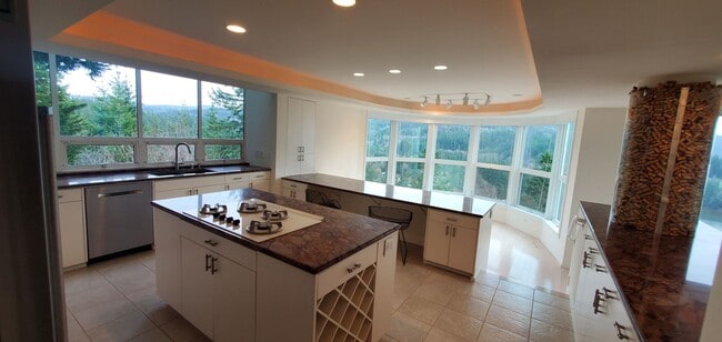 Photo - Beautiful, 3 Bedroom Home for Rent