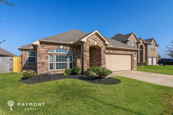 Photo - Expansive 4-Bedroom Home in Rosharon, TX